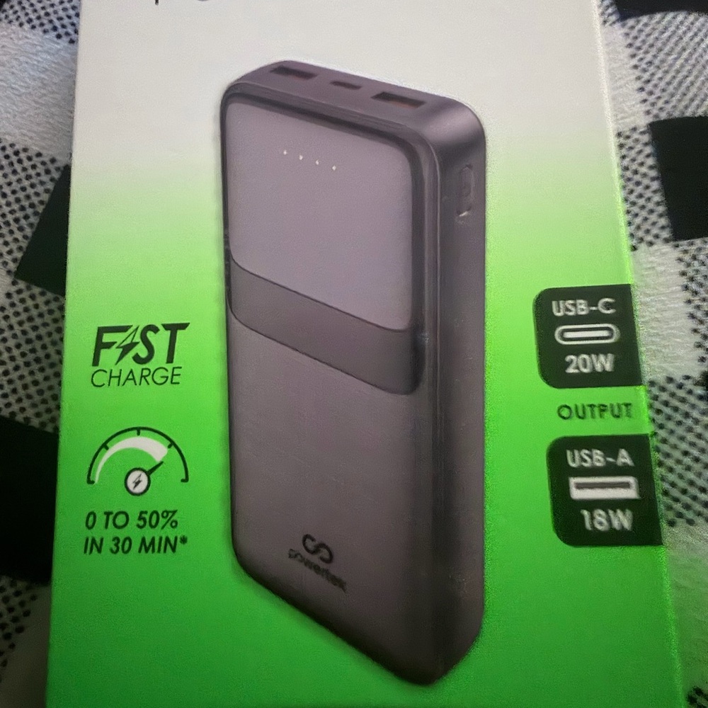 Black Power Bank 20000mAh - Picture 2 of 6
